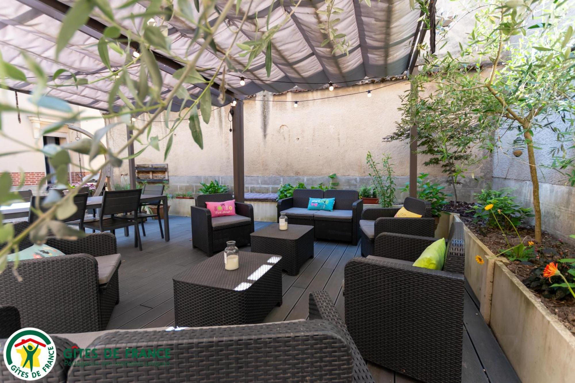 La Goutte D'Or Bed & Breakfast Avize Bagian luar foto