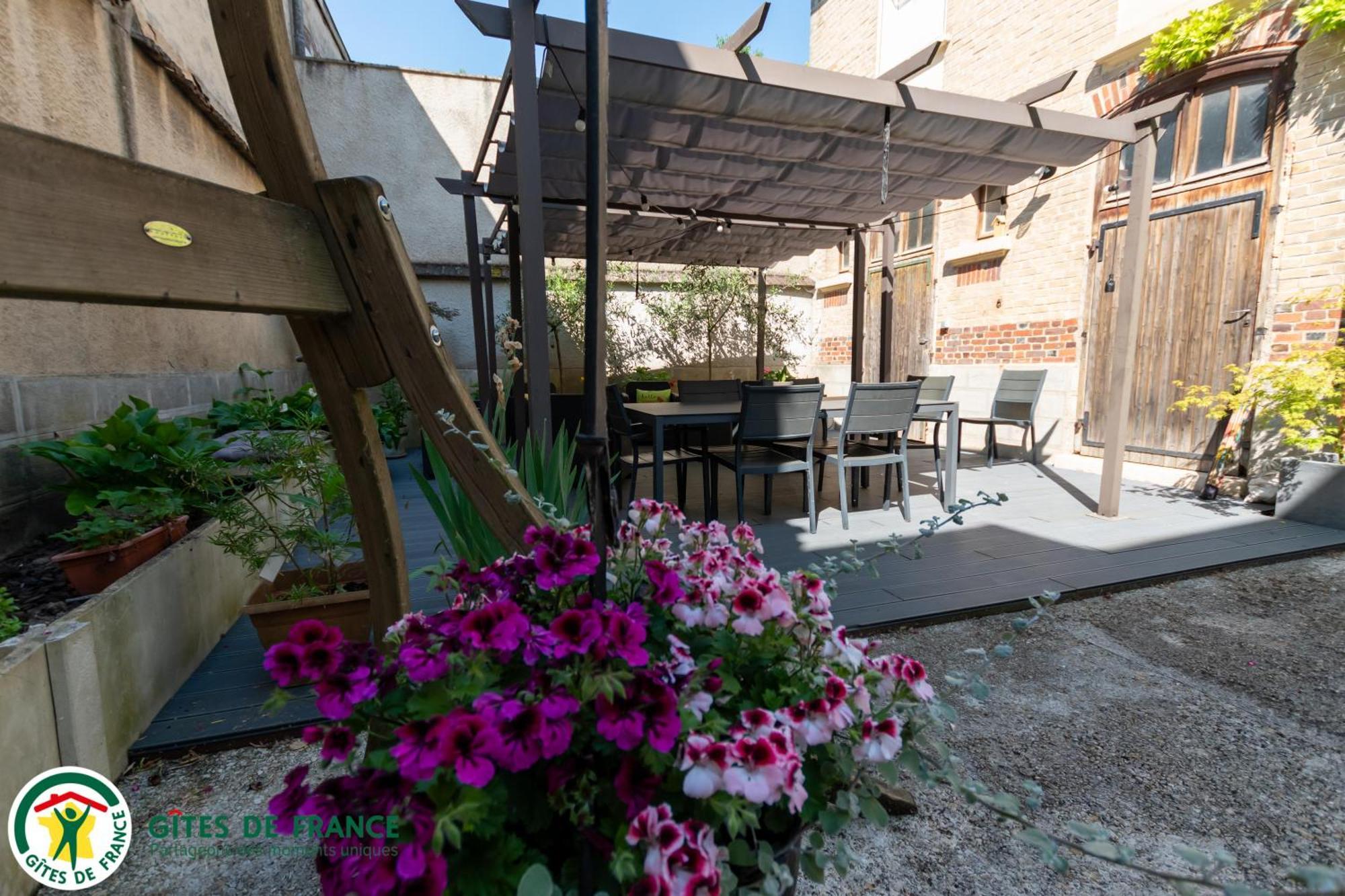 La Goutte D'Or Bed & Breakfast Avize Bagian luar foto