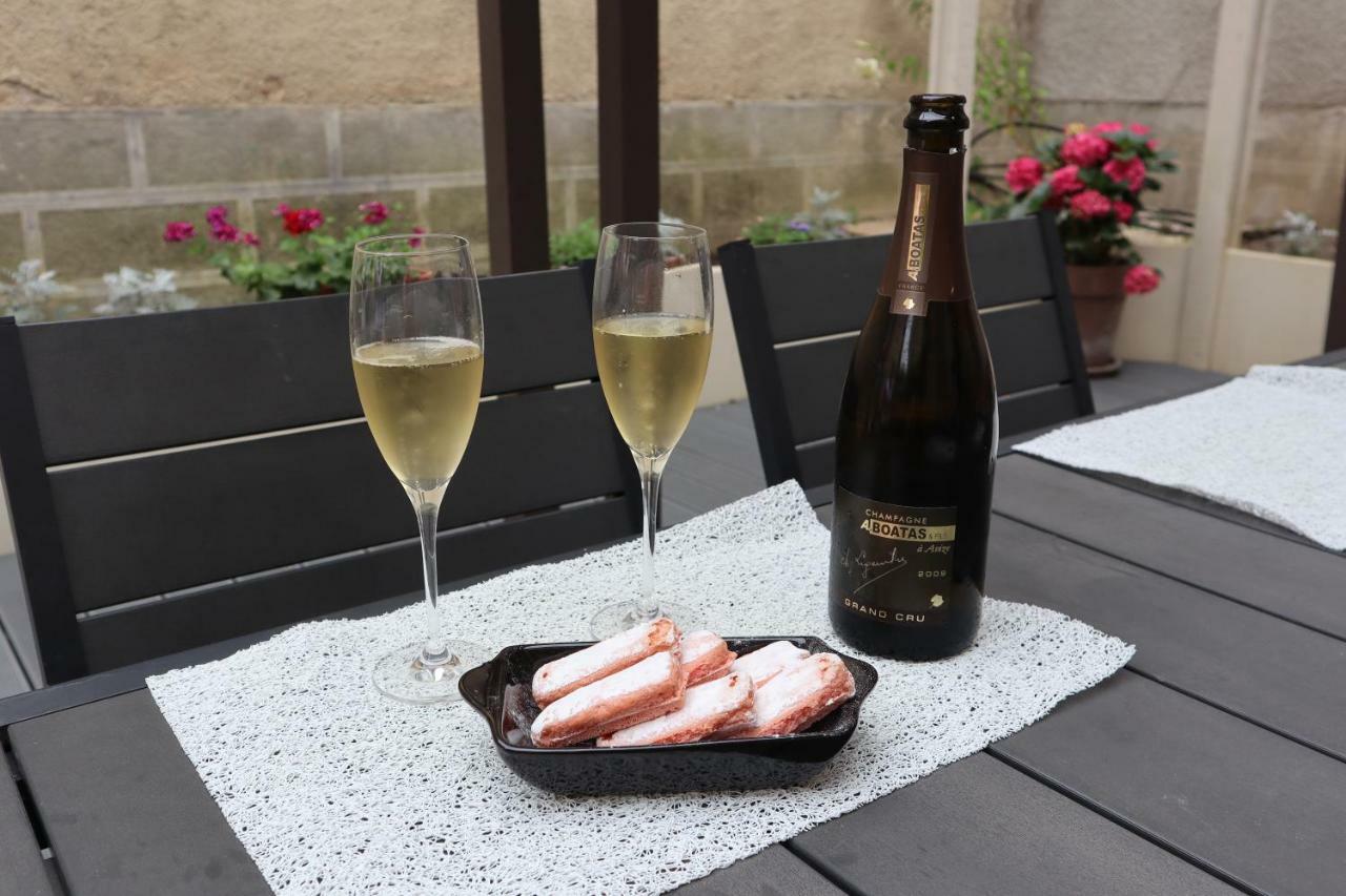 La Goutte D'Or Bed & Breakfast Avize Bagian luar foto